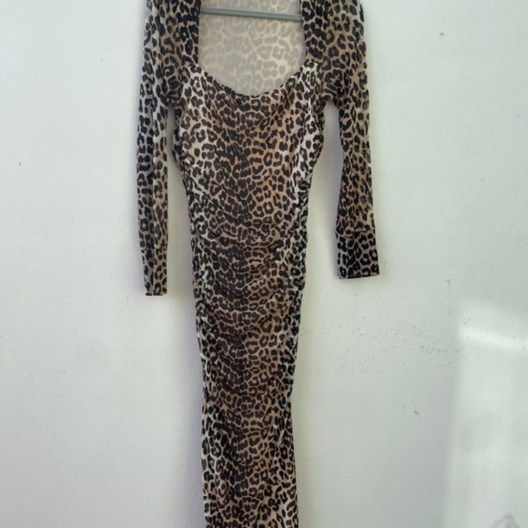 Ganni Leopard Print Dress - Picture 4 of 8